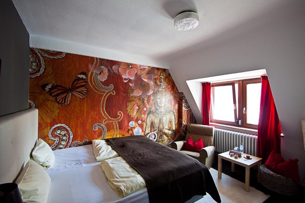 Hotel Barbarossa Garni Wurzburg Ruang foto