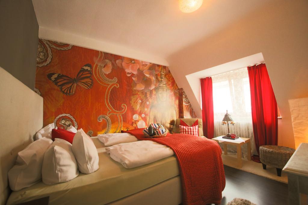 Hotel Barbarossa Garni Wurzburg Bagian luar foto