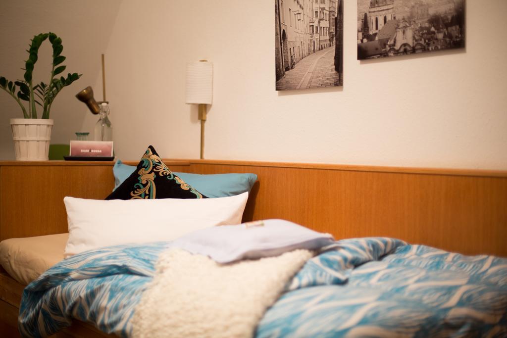 Hotel Barbarossa Garni Wurzburg Bagian luar foto
