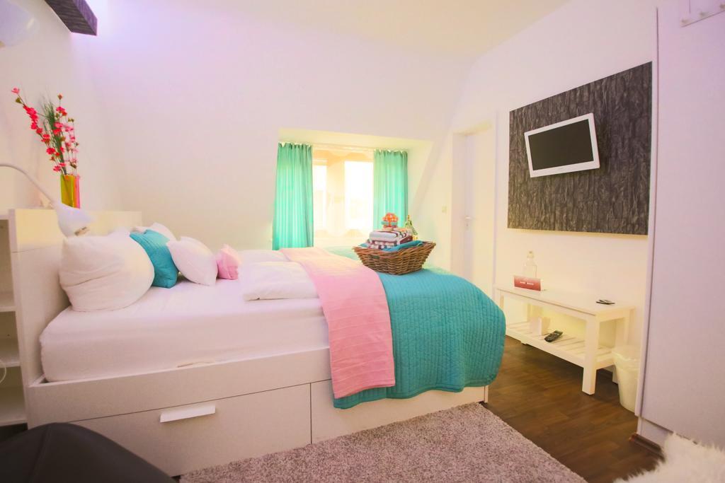 Hotel Barbarossa Garni Wurzburg Bagian luar foto