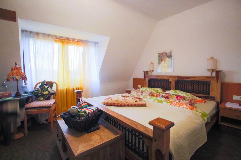 Hotel Barbarossa Garni Wurzburg Bagian luar foto