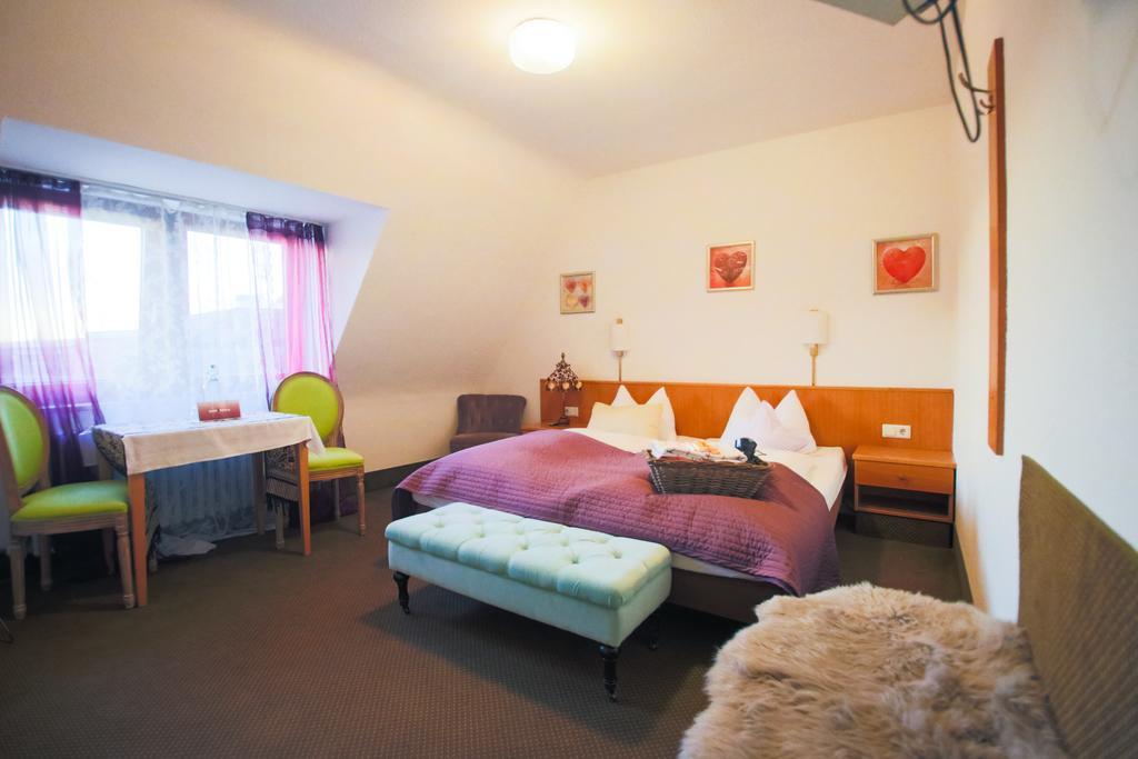 Hotel Barbarossa Garni Wurzburg Bagian luar foto